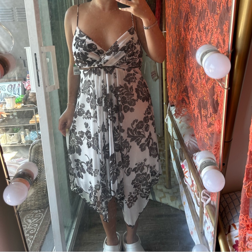 Trixxi White and Black Asymmetrical Floral Dress